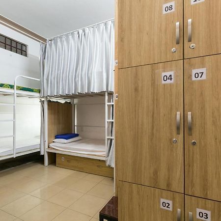 Spot On 710 Sakura Hostel Cholon Ciudad Ho Chi Minh  Exterior foto